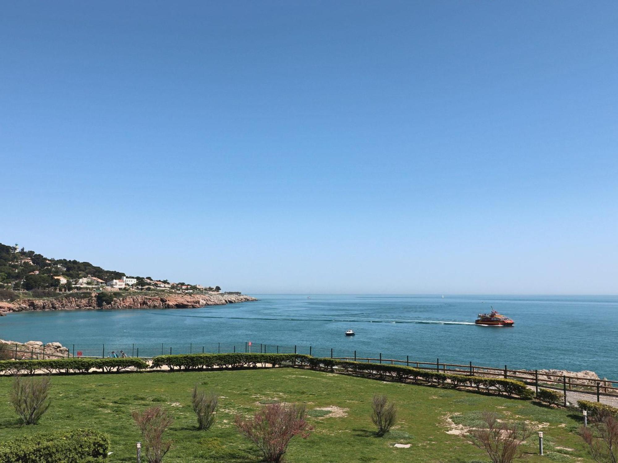 Appartement Studio Sète, 1 Pièce, 4 Personnes - Fr-1-472a-134 Sète